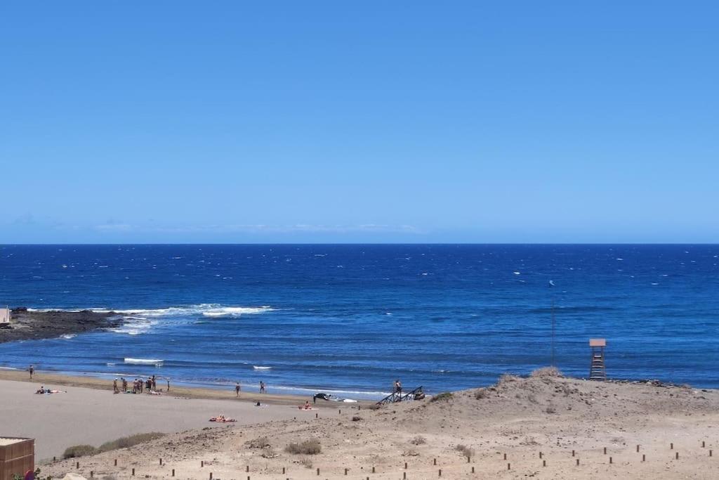 El Medano Beachfront Triplex Penthouse With Pool, Rooftop, Sea View Exterior photo